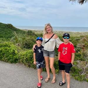 Meet your Posher, Allison